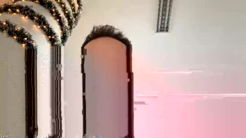 Mark online show from December 18, 12:11 pm