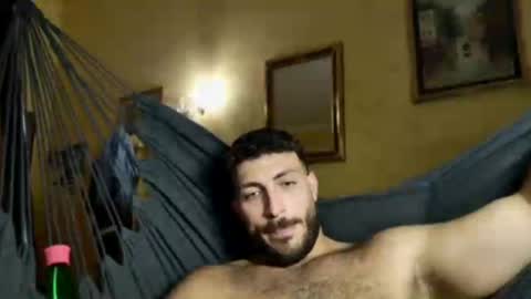 Snapshot of mark_ariete chatting on July 13, 8:22 pm mark_ariete online show from July 13, 8:22 pm