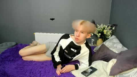 mark_brain online show from March 29, 11:32 am