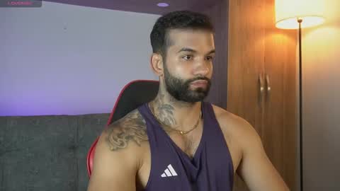 Mark online show from March 1, 10:56 pm