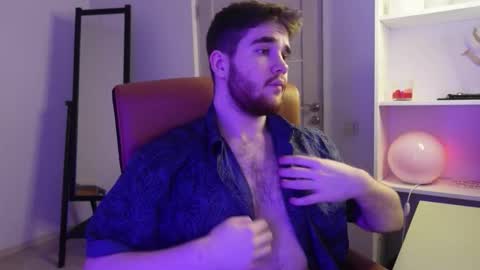 MARK MAXIM online show from October 12, 8:19 pm