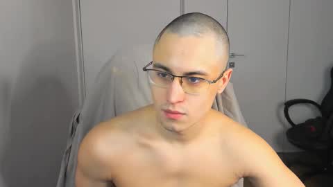 mark online show from February 26, 9:36 pm