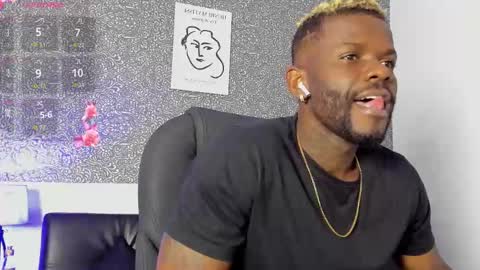 Mark online show from March 25, 2:39 am