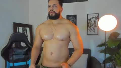 mark_x23 online show from March 20, 3:33 am