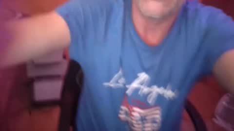 markbcnx online show from December 5, 6:26 pm