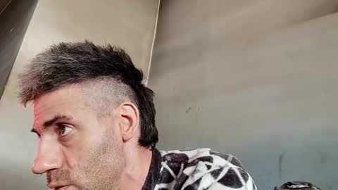 markinhobro online show from April 13, 2:55 pm