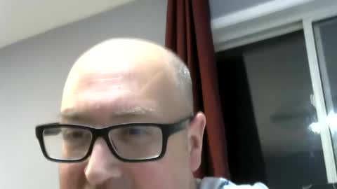 Snapshot of markkellyhamilton99 chatting on January 4, 12:48 am mark online show from January 4, 12:48 am