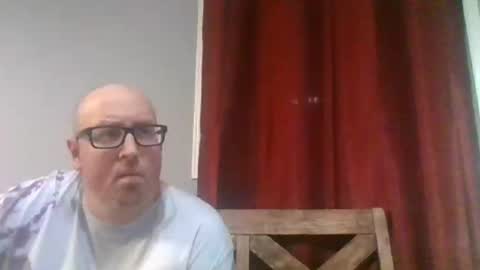 Snapshot of markkellyhamilton99 chatting on January 5, 4:58 am mark online show from January 5, 4:58 am