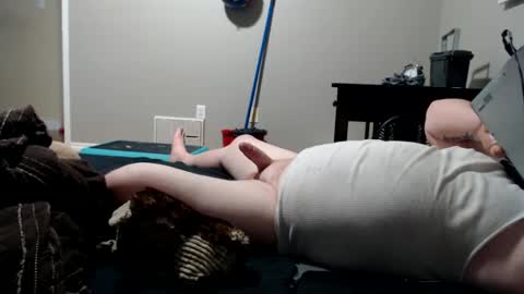 Snapshot of markkellyhamilton99 chatting on September 24, 3:32 am mark online show from September 24, 3:32 am