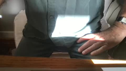 marklondonguy2023 online show from September 22, 9:11 am