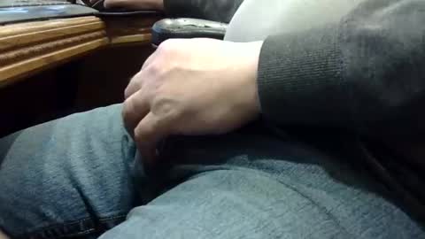 markpanier online show from April 15, 2:40 am