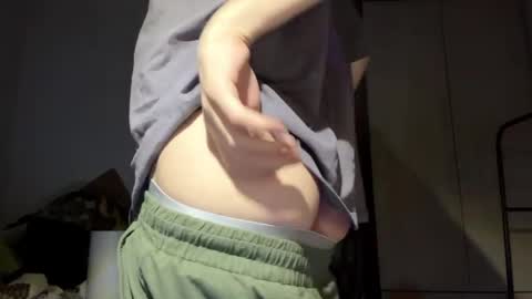 Mark online show from April 20, 7:04 pm