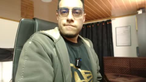 Mark Switch online show from April 10, 5:28 pm