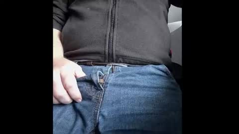 Snapshot of markus81xxx chatting on October 28, 9:02 am markus81xxx online show from October 28, 9:02 am