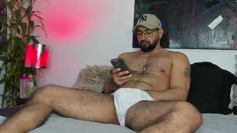 Snapshot of markus_latin chatting on December 5, 5:06 pm Markus latin online show from December 5, 5:06 pm