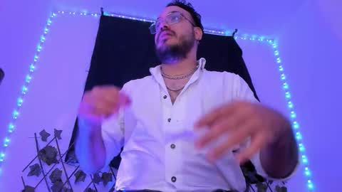 Mark  online show from October 31, 12:55 am