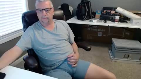 Snapshot of marky0029 chatting on May 29, 12:25 pm marky0029 online show from May 29, 12:25 pm
