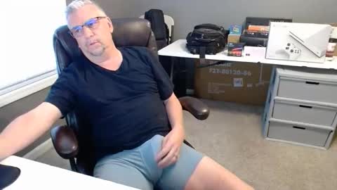 Snapshot of marky0029 chatting on June 3, 1:57 pm marky0029 online show from June 3, 1:57 pm