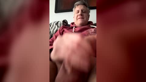 marky222111670484 online show from March 29, 7:47 pm