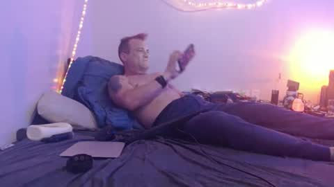 markymark101825061 online show from January 21, 4:58 pm