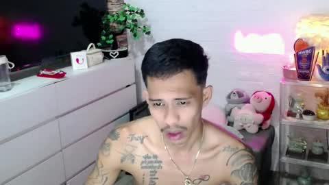Snapshot of marlmoreno10 chatting on July 8, 12:48 am marlmoreno10 online show from July 8, 12:48 am