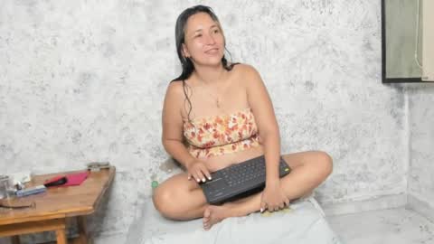 marly online show from April 5, 2:09 am