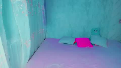 marlydollts online show from February 22, 6:02 am