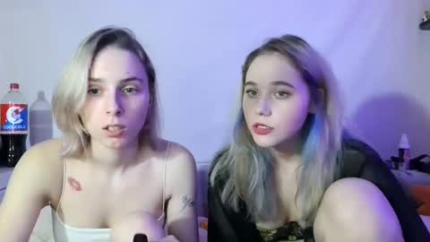 Snapshot of marmaladeli chatting on December 29, 8:04 pm MarmaladeLi online show from December 29, 8:04 pm