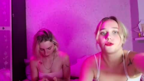 Snapshot of marmaladeli chatting on October 12, 9:36 pm MarmaladeLi online show from October 12, 9:36 pm