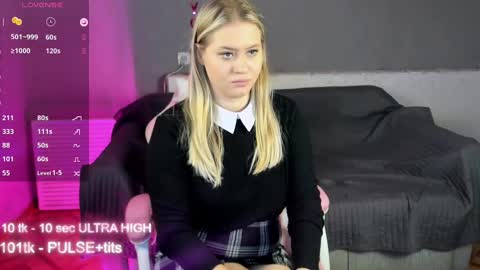 Liza online show from December 19, 5:29 pm