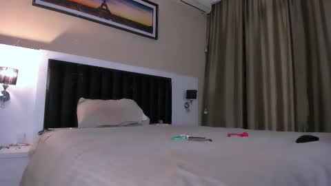 -- Mari -- online show from February 20, 10:05 am