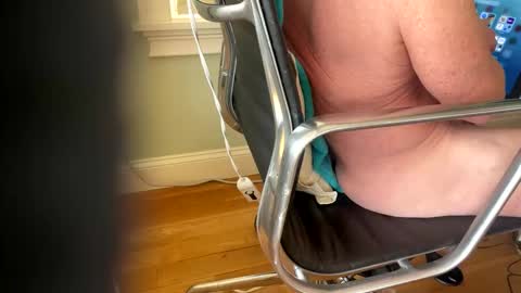 Snapshot of married_cummer chatting on April 6, 2:07 pm married_cummer online show from April 6, 2:07 pm