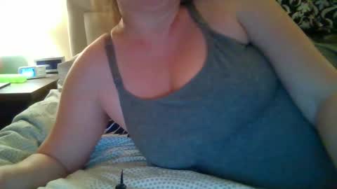 Jess and Nick online show from December 23, 3:29 am