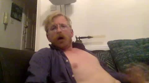 marriedmannextdoor online show from June 8, 9:15 pm