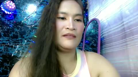 Snapshot of marris_hard06 chatting on February 20, 2:06 pm Vina online show from February 20, 2:06 pm
