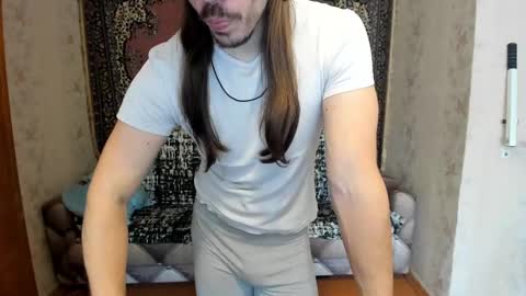 Snapshot of marryplz chatting on February 28, 7:05 am Alan online show from February 28, 7:05 am