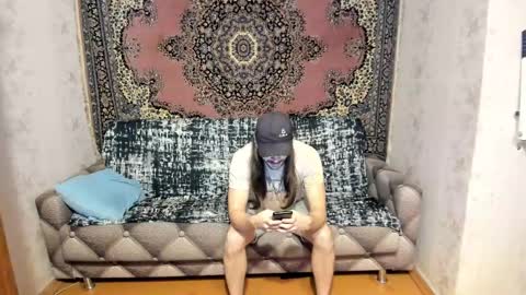 Snapshot of marryplz chatting on March 4, 4:52 pm Alan online show from March 4, 4:52 pm