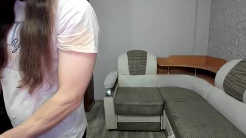 Snapshot of marryplz chatting on November 6, 6:09 pm Alan online show from November 6, 6:09 pm