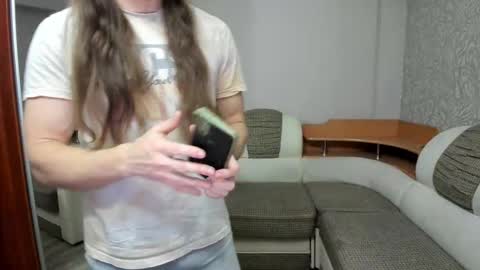 Snapshot of marryplz chatting on November 9, 2:48 pm Alan online show from November 9, 2:48 pm