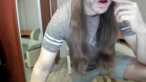 Snapshot of marryplz chatting on November 24, 3:23 pm Alan online show from November 24, 3:23 pm