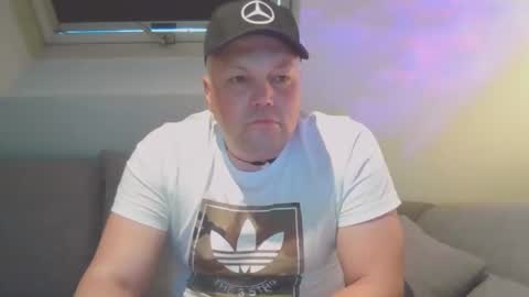 Snapshot of mars0481 chatting on September 15, 12:38 pm mars0481 online show from September 15, 12:38 pm