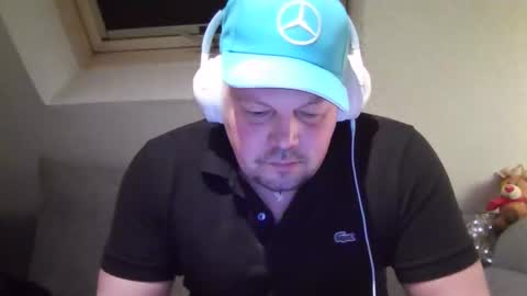 mars0481 online show from December 22, 5:10 pm