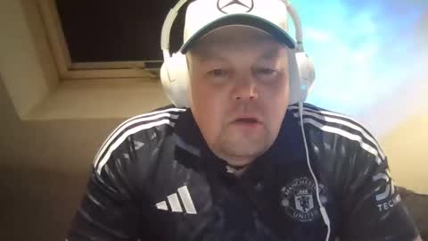 mars0481 online show from March 1, 5:37 pm