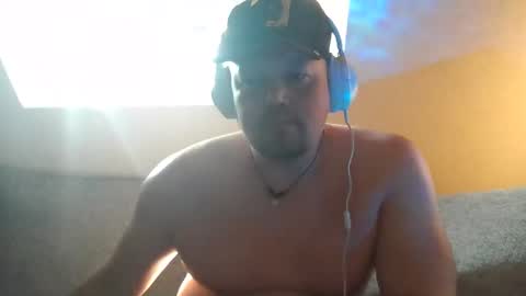 mars0481 online show from April 6, 1:01 pm