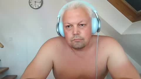 mars0481 online show from July 12, 4:20 pm