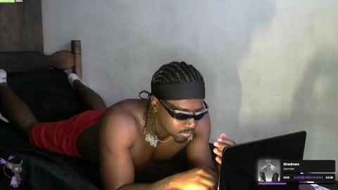 Snapshot of mars2mars chatting on December 4, 6:39 pm MARS online show from December 4, 6:39 pm