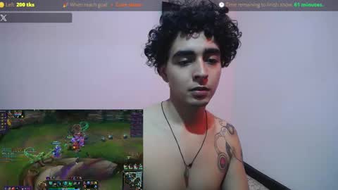 Snapshot of mars_miller chatting on December 18, 12:32 am Mars online show from December 18, 12:32 am