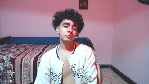 Snapshot of mars_miller chatting on January 3, 10:08 pm Mars online show from January 3, 10:08 pm