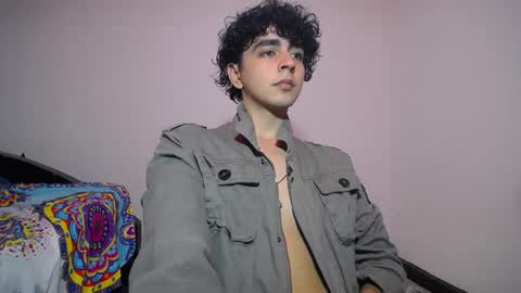 Snapshot of mars_miller chatting on February 13, 8:13 pm Mars online show from February 13, 8:13 pm