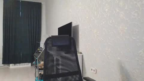 Snapshot of marselle_looker chatting on January 22, 7:03 am Marselle online show from January 22, 7:03 am